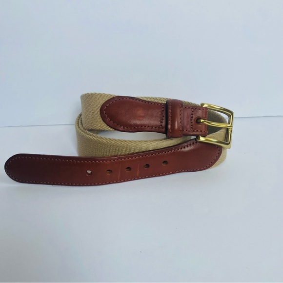 Mens Orvis belt size 42” fabric and leather belt brass buckle khaki and brown - Picture 2 of 11